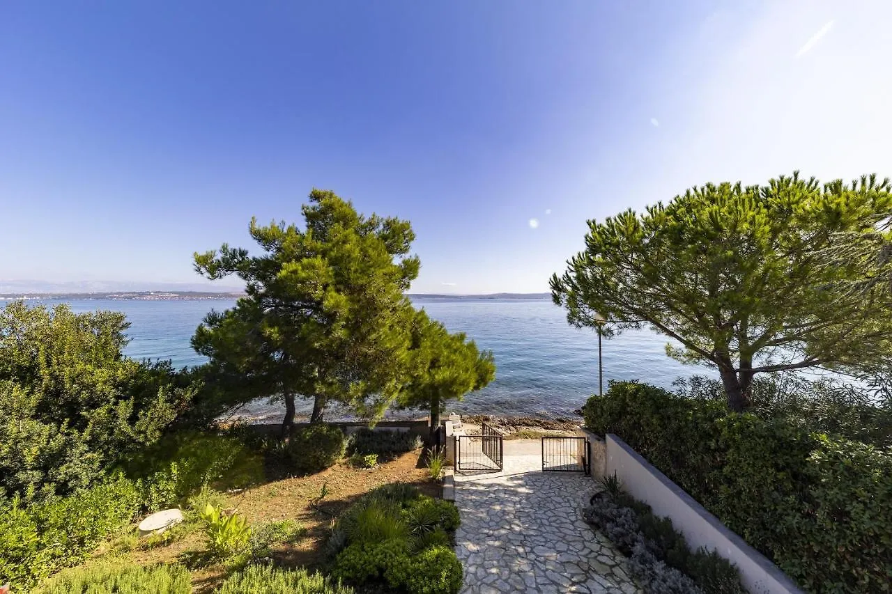 Karmen Adriatica Villa Kukljica Croatia